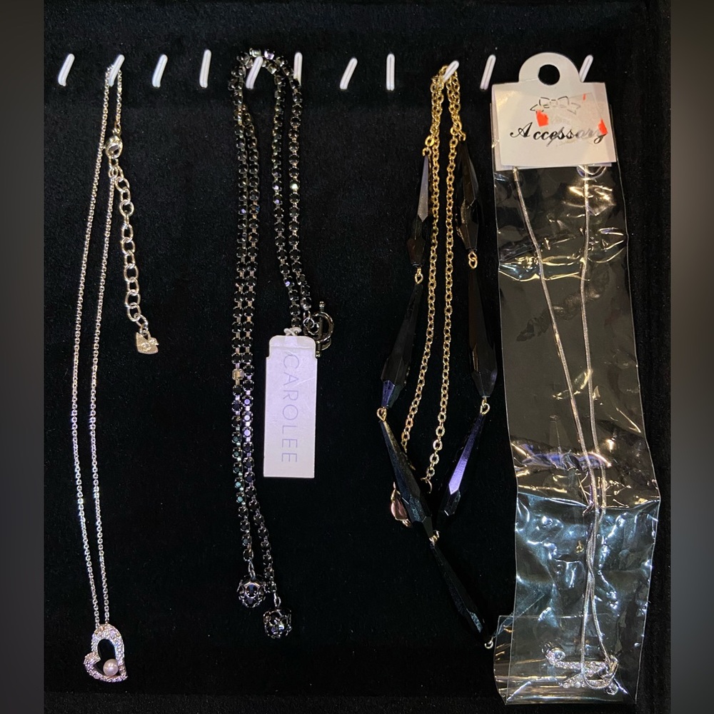 Vintage Long Black Glass Beads Necklace - Picture 6 of 8